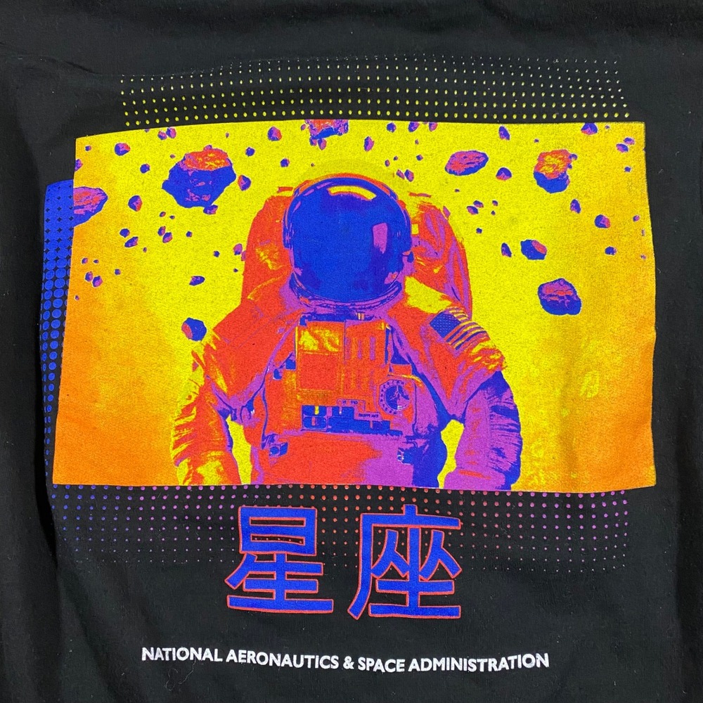 Hyper Space NASA Hoodie Mens Lg Black Thermal Astronaut Graphic Kanji Worm Logo - Picture 6 of 12